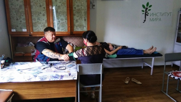 КПВВ Станица Луганская помощь больным