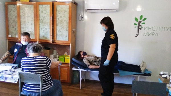 КПВВ Станица Луганская оказание медицинской помощи