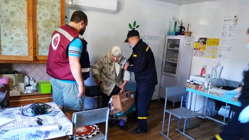 КПВВ Станица Луганская оказание медицинской помощи