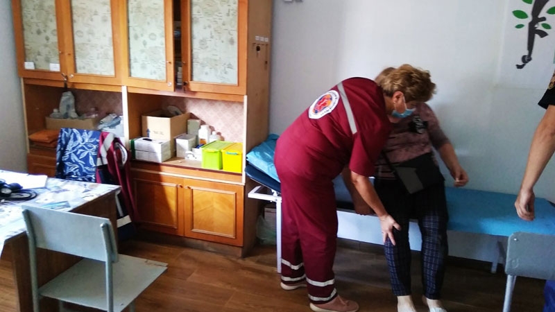 КПВВ Станица Луганская оказание медицинской помощи