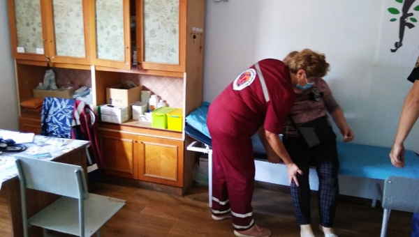 КПВВ Станица Луганская оказание медицинской помощи