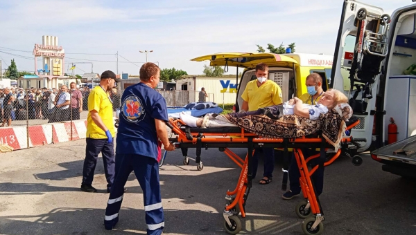 Оказание медицинской помощи на КПВВ Станица Луганская
